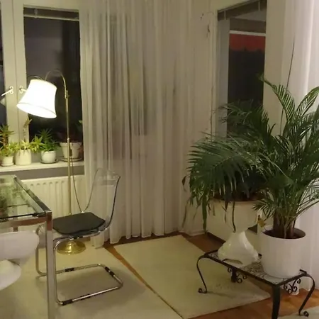 Schoene, Ruhige In Berlin-steglitz Apartament Berlin