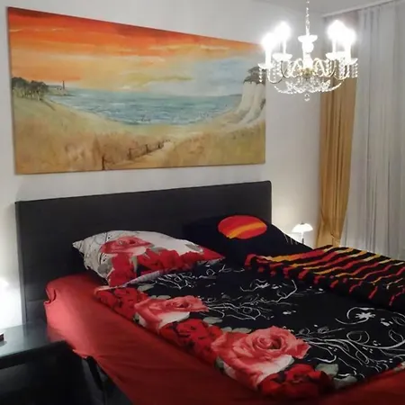 Schoene, Ruhige In Berlin-steglitz * Berlín