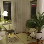 Schoene, Ruhige In Berlin-steglitz Apartamento Berlim